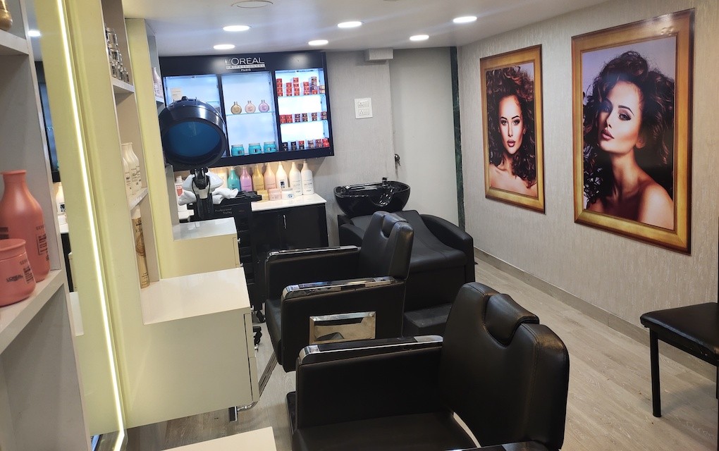 Salons in Mumbai :: Glam Studios Salons in Mumbai :: Glam Studios