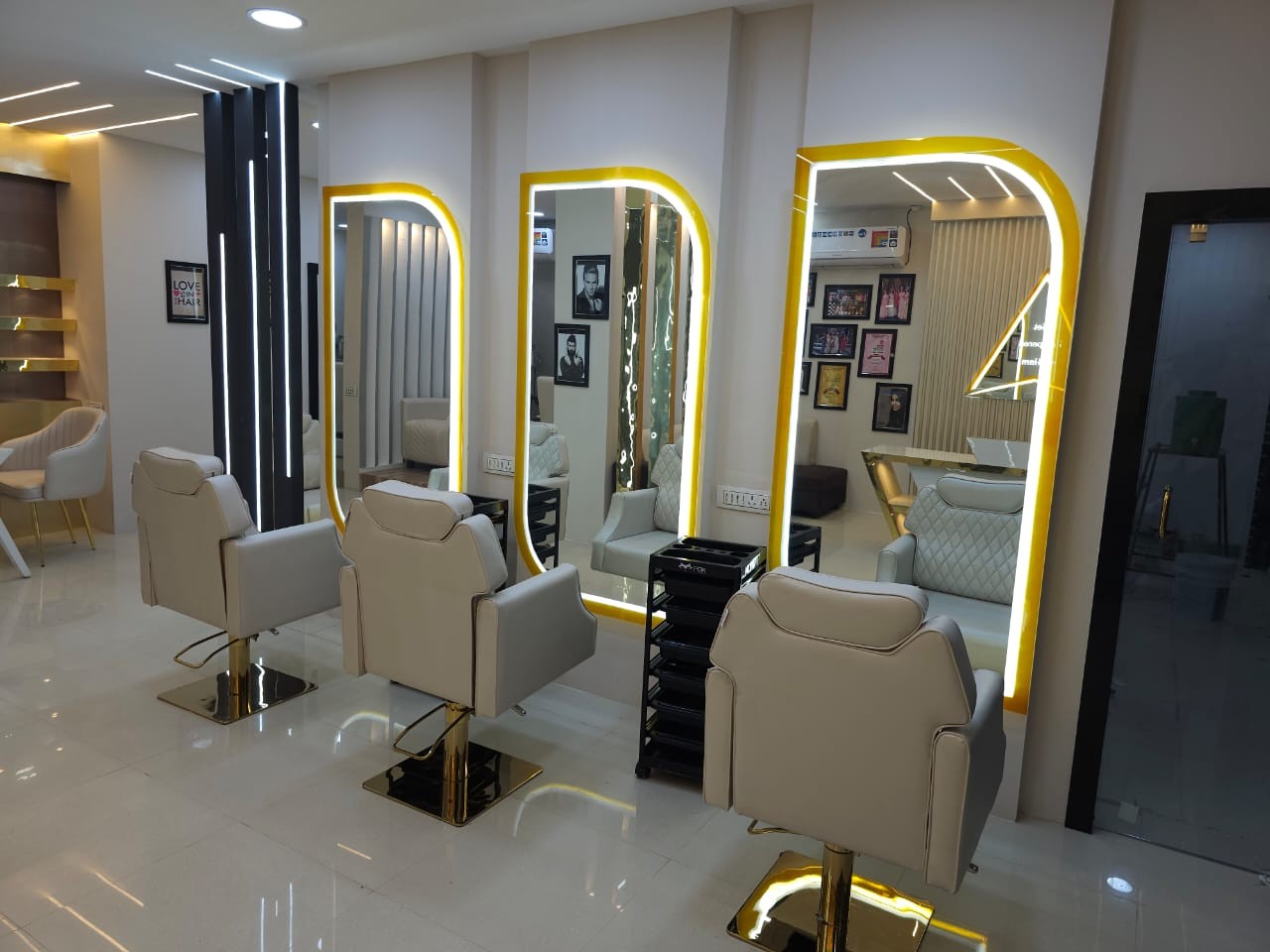 Salon in Nirmal, Salon in Nirmal