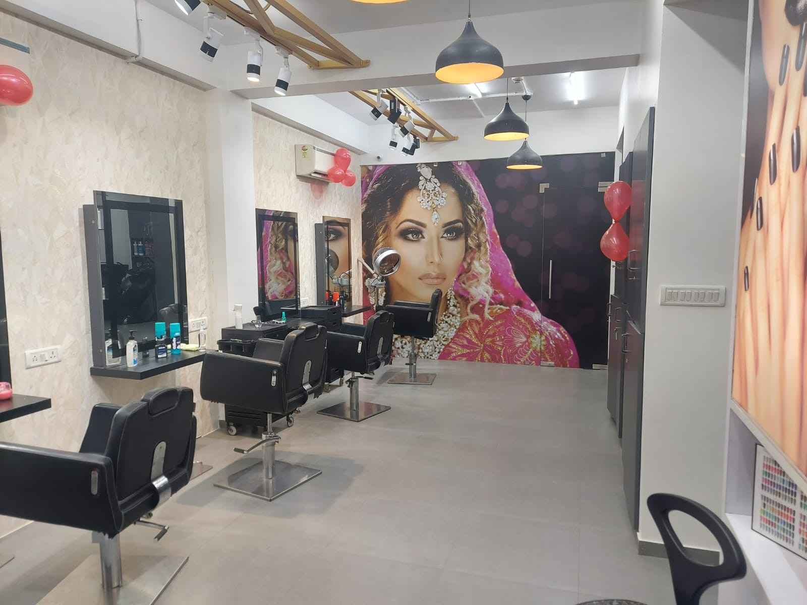 Salon in Lucknow, Salon in Nirala Nagar