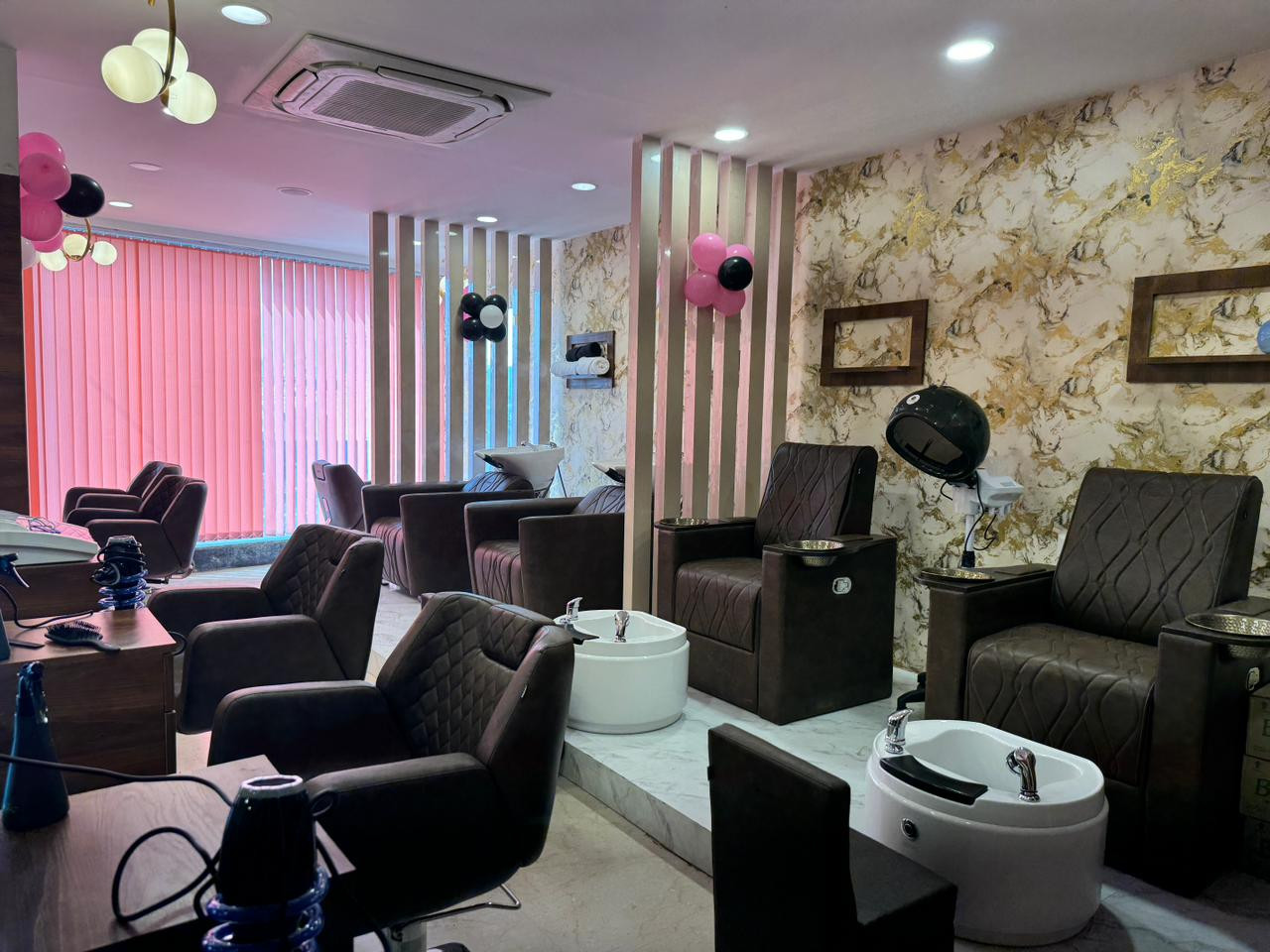 Posh & Polish Nail Studio in Kanadia Road,Indore - Best Beauty Parlours For  Nail Art in Indore - Justdial